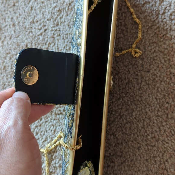 Gold floral evening bag - Picture 3 of 4